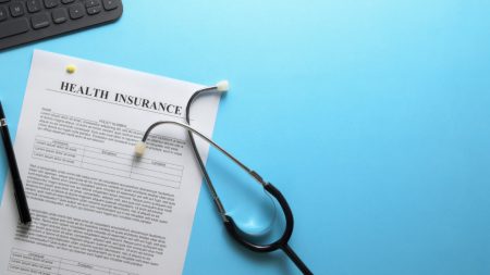 Les astuces pour économiser sur votre mutuelle santé sans perdre en qualité de couverture