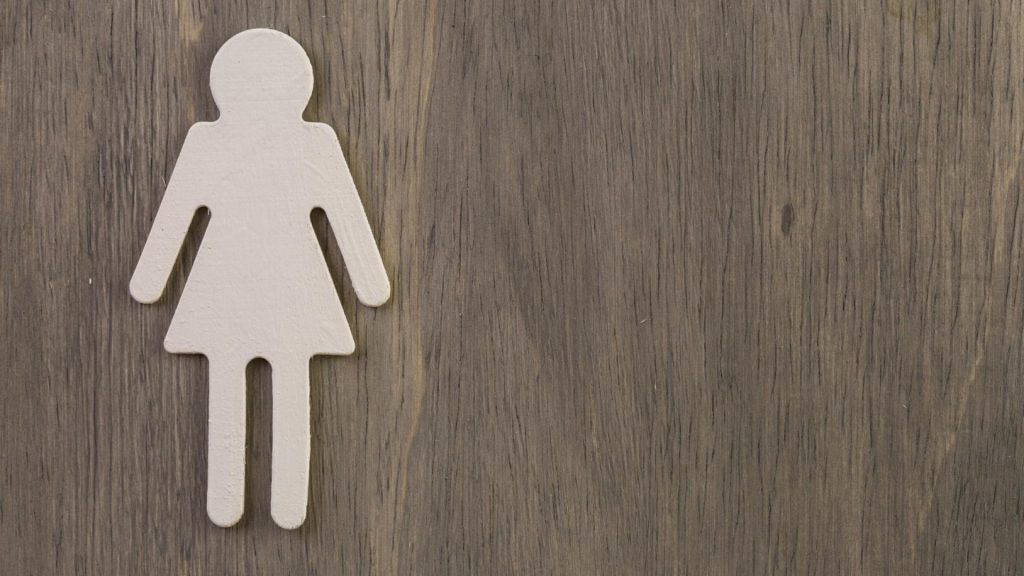 Pourquoi les distributeurs de serviettes hygiéniques transforment écoles et bureaux ?